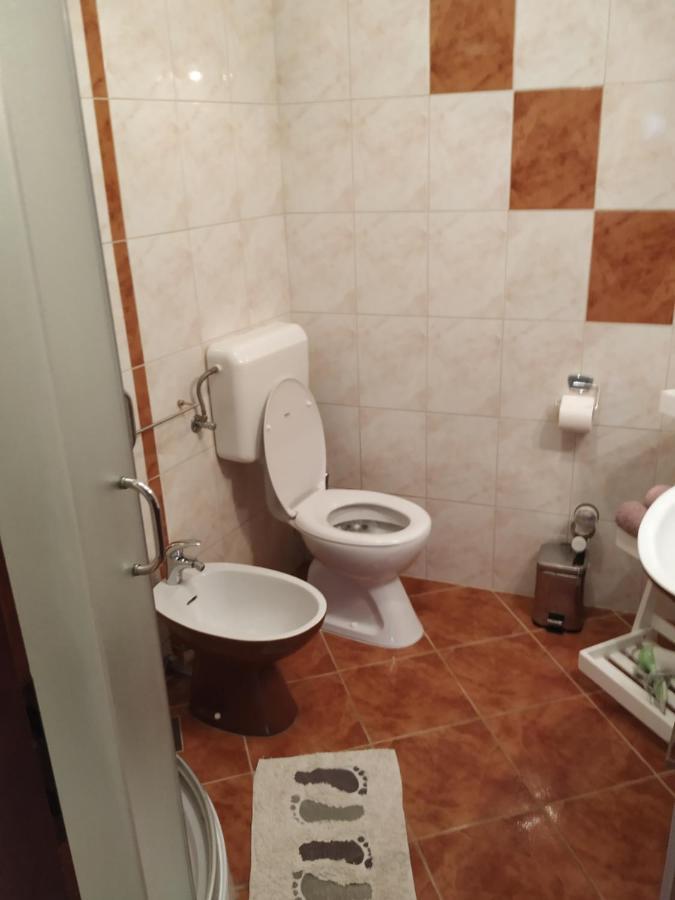 Studio Apartman Violeta II - 50M From The Beach Trogir Eksteriør billede
