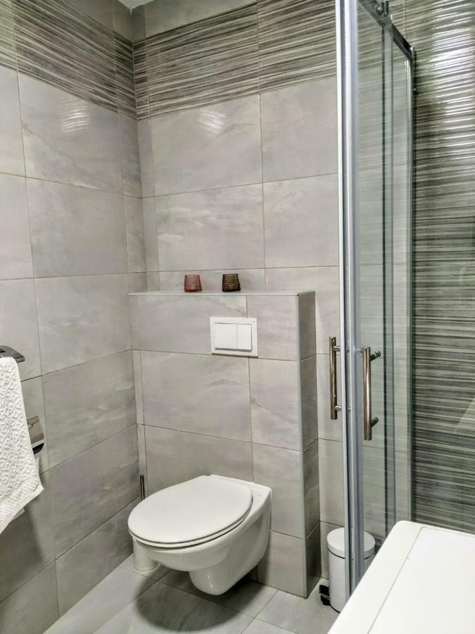 Studio Apartman Violeta II - 50M From The Beach Trogir Eksteriør billede