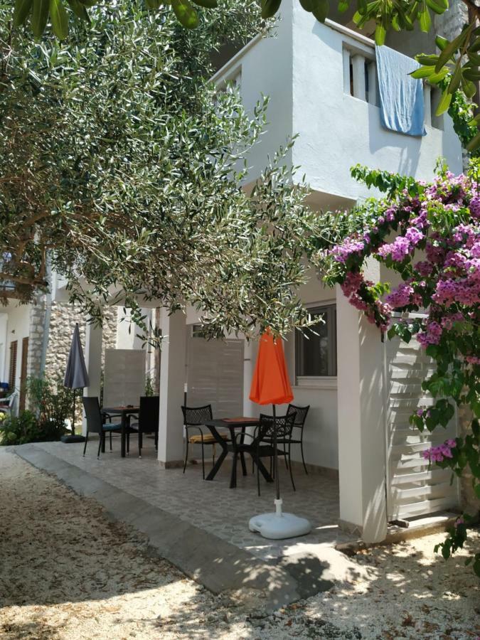 Studio Apartman Violeta II - 50M From The Beach Trogir Værelse billede